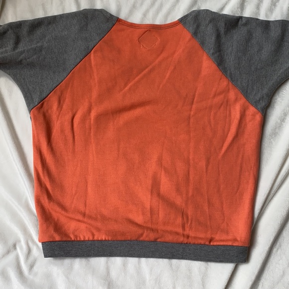 Volcom shirt sleeve graphic sweatshirt - Picture 3 of 3